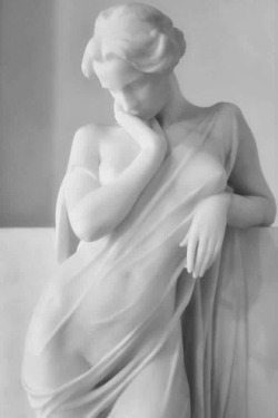 misterdoor: “La meditazione” (detail), Luigi Secchi Cremona 1853 - Novara 1921 Marble. “