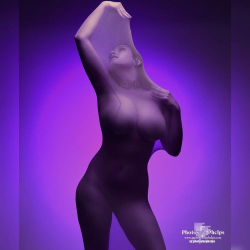It’s #tatatuesday or #tittytuesday  Model is @notorious.natalia.beatrix  #cleavage #chesty #photosbyphelps #breasts #mammarygland #imakeprettypeopleprettier #baltimorephotographer  https://www.instagram.com/p/CByO9X8AStW/?igshid=17bmli8036az0