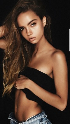 inka-williams-only-me:  Inka Williams Only Me ❤  I Love This Top..…❤  #inkawilliams #inka williams #inka-williams-only-me  Wow Inka!! You are GEORGOUS!!