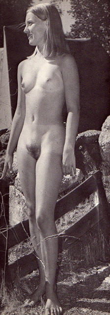 lettucetryagain:  Linda Shockley - a star of 1960’s nudism in the USA http://www.nudistclubhouse.com/group_topic.php?topic=3222 