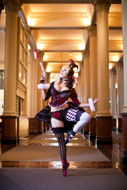lisa-lou-who:  New Victorian Harley Quinn photos from Andrew H: www.andrewdhphotos.com Cosplayer (me): http://www.Facebook.com/LisaLouWhoCosplay 