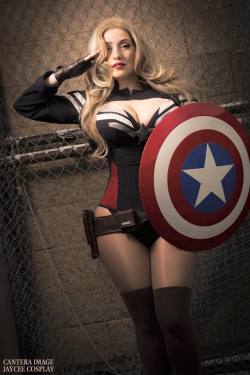 cosplayandgeekstuff:    Jaycee Cosplay (USA) as Captain America.   Photo I by:  Cantera Image   Photo II by:  Studio 95 Photographix  