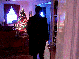 rooneymara:Looking forward to Christmas?Eyes Wide Shut (1999, dir. Stanley Kubrick)