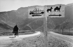 flashofgod: Marc Riboud, Khyber Pass. Afghanistan, 1955.