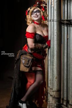 cosplayandgeekstuff:    Anima Skye Cosplay (USA) as Harley Quinn (Stempunk version) Photos by:  MIG Photography World   