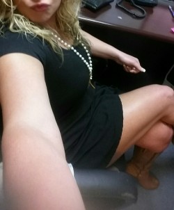 txcpln30s:  Just a lil work peep show for all my AWESOME followers!!! Do you like??