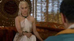 raggedypaperman:  tsunderelly:  omfg i’m crying at the latest episode of Got because daenerys is listening to this guy and she’s so tired of his bullshit and she looks directly at the camera like she’s in an Office episode    