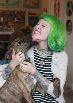 color-fulhair:  Hello again, green! by Kaylah. 