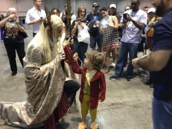 moogling:  thranduart:  You offer it to me freely…..  THE CUTEST 