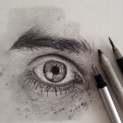 sallys91355:  flxwerrr:  this is mad intense im not even kidding  Intensely talented 