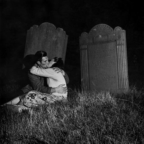 baddreamland:  Graveyard Kiss by Charles Hewitt.1949. 