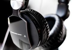 playstationpersuasion:  PS4 support for official Sony headsets is expected in January 2014!