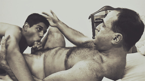 XXX daddydawgs:  just lie back, daddy, and let photo