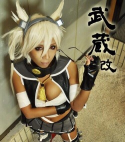 downsoffire-hentai-blog-o-rama:  rule34andstuff:Fictional submarines that I would “wreck”(provided they were personified): Musashi (Kantai Collection). Set II.  Hot damn.