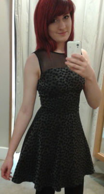 eeliverse:  New dress from my shopping trip yesterday!