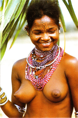 nude-africa:  More pics here: Sexy African Goddess 