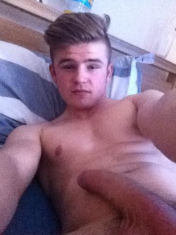brisguy:  A hot Irish guy… What could be