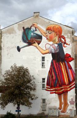 theclassyissue:  Mural by Natalii Rak at Folk on the Street in Białystok, Poland
