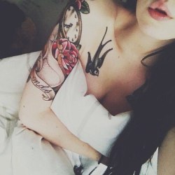 drawings-on-bodies:  Tattoo blog 