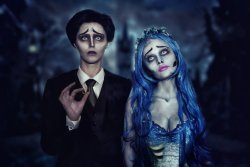 mrsqueenundead:  thegrrrlwholived:  cyndi-von-spook:  Corpse Bride and Victor-2 by Maho-Urei on Deviantart.comhttp://maho-urei.deviantart.com/  BEST EVER  Best Cosplay Ever!!!!♥♥♥ 