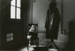 luanlegacy:  jaysayavong:    Duane Michals - The Bogeyman, 1973 | More posts   This makes me very uncomfortable.  WHAT. WHY THE FUCK AT 1 AM.