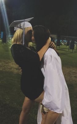 lovegaygirls:  me and bae at her graduation ❤️(submitted) 