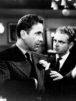 :  Humphrey Bogart and James Cagney in The Roaring Twenties (1939) 