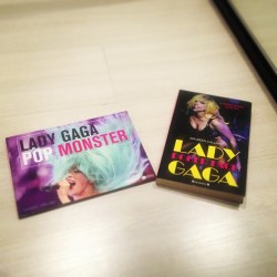 #my #book #gift #ladygaga  #lady #gaga #love #her #music #biografía #she #monster #littlemonster #loveit