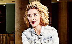 cophines:  Top 25 tv actresses (as voted by my followers)  → 18. Evelyne Brochu  
