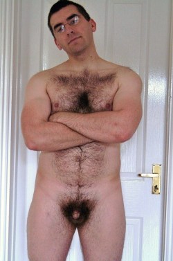 Tiny cock…lots of pubes between your teeth!  Mmmmm…..