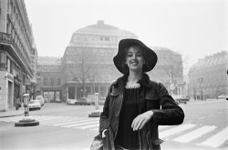 Isabelle Adjani in Paris, 1974. Photo by Claude Azoulay 