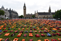 micdotcom: Londoners awoke Monday morning to find the city’s Parliament Square, in the shadow of Big Ben, filled with empty life jackets. “Life jacket graveyard” is a tribute to refugees who have drowned trying to come to Europe. The powerful display