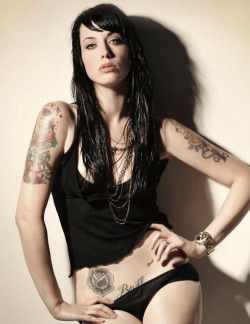 inked-babes-are-among-us:  More  /