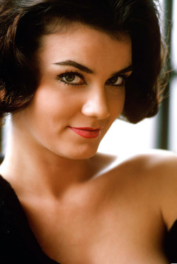 elizabitchtaylor:  Delores Wells, Miss June 1960