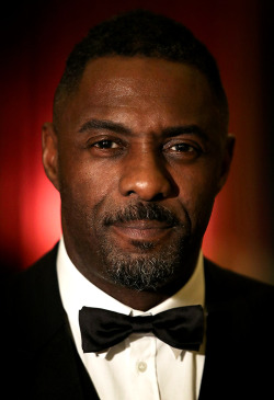 dailydris:   Actor Idris Elba attends the ‘One Million Young Lives’ dinner at Buckingham Palace on December 14, 2017 in London, England.  
