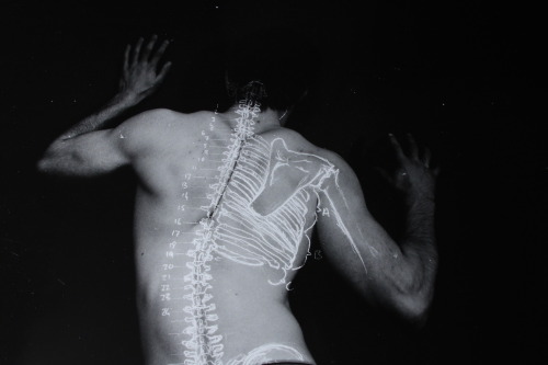 Porn asylum-art:  Alan John Herbert: “The Body” photos