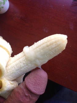 urzipper:  denbibiboy:  My lunch is served!!!! Just the way I like it!  Not The Usual Dick &amp; If My Penis Was… Your zipper will bulge!   http://urzipper.tumblr.com/  Because penises are funny! http://ifmypeniswas.tumblr.com/ 