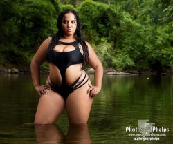 I loved this swim suit!!!! someone else was not a fan of it but she still posed in it. she&rsquo;s so awesome!  Jackie @jackieabitches  dealing with me since 2010-2011 :-) #swim #swimsuit #plus #plusfashion #manik #thickThighs #photosbyphelps  #light