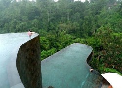 finofilipino:  El majestuoso hotel Ubud Hanging Gardens (Bali).  
