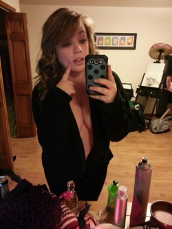 Beautiful Girl, Great Boobs. Hi Submissions Always Appreciated Anon If You Wish Or