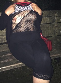 mrsvegas719:  Hi, I’m Mrs Vegas. I’m 41 from Kings Heath Birmingham. I have 36DD natural boobs and a wet pussy. I love to get messages, pics, tributes, hearing all your thoughts about me and what you’d do to me. Love my pictures shared. Hope you