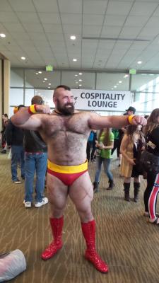 speedoweirdo:  toposotes4truefans:  We all knew a good Zangief cosplay should be done by a very VERY sexy muscle bear … WOOF to Zangief !- * Sabu * -  Yes, please!