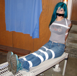 gaghermouth:  Sitting pole tie and gagged,