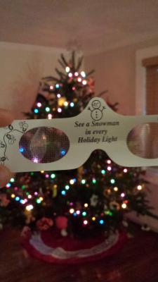flavoracle:  exerting-complete-control:  followbackcenter:  These glasses make the lights look like snowman  use these to stare at the sun  Please do NOT use these to stare at the sun.  Nobody needs a Super Sayan Frosty. 