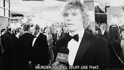  &ldquo;Could you explain quickly what AHS’s about ?&rdquo; 