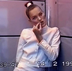 schu-schu:90s fashion model kate moss video still gucci tom ford
