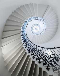 cubebreaker:  These spiral staircase photographs show how design styles differ both by historical era and cultural location. 