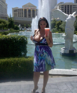 June 2010In front of the Caesar’s Palace fountains.Right on the Strip!