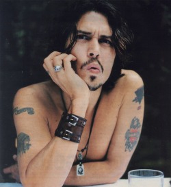 puthas:  Johnny Depp by Patrick Demarchelier, 1999