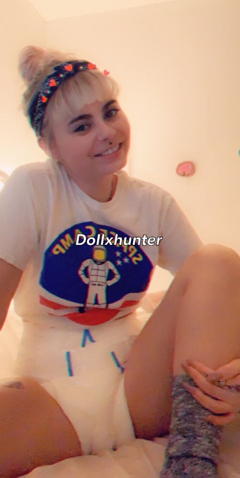 dollxhunter:Does this mean daddy is sending me to space camp 🙀🙀🙀 I hope the other kids don’t make fun of me 